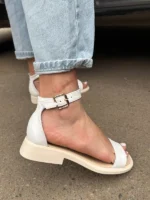 жіночі сандалії BM-126