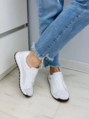 жіночі кросівки BM-162