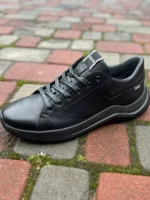 чоловічі кросівки 713-I