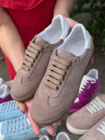 жіночі кросівки BM-201