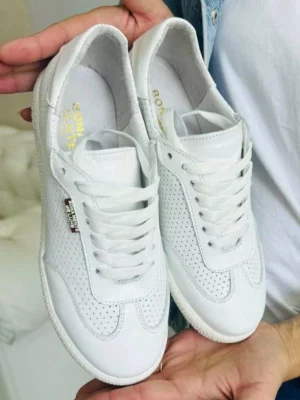 жіночі кросівки BM-208