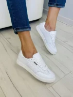 жіночі кросівки BM-208