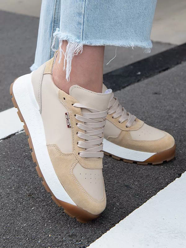 женские кроссовки BM-3325