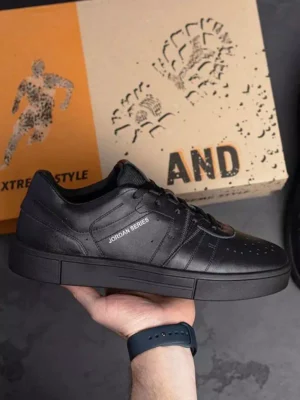 чоловічі кросівки J-521