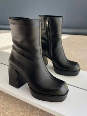 жіночі ботильйони MS-3031