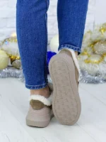 жіночі зимові кросівки BM-W3317