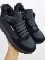 жіночі зимові кросівки BM-W3321