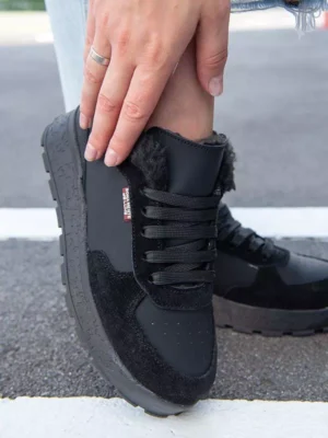 женские зимние кроссовки BM-W3321