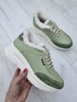 жіночі зимові кросівки BM-W3338