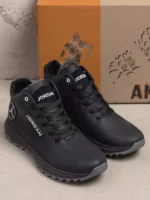 мужские зимние кроссовки J-030