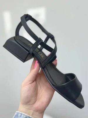 жіночі босоніжки MS-1580