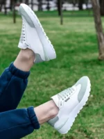 женские кроссовки BM-3358