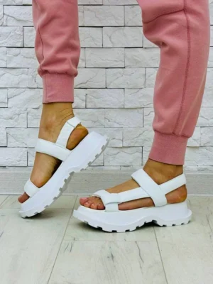 женские босоножки BM-061