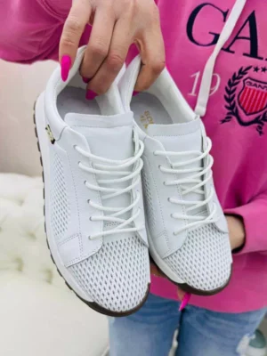 жіночі кросівки BM-162