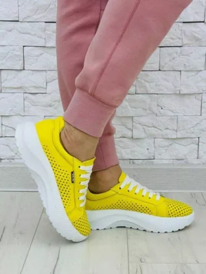 жіночі кросівки BM-169