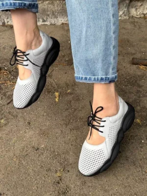 жіночі кросівки BM-193