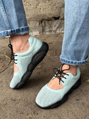 жіночі кросівки BM-194