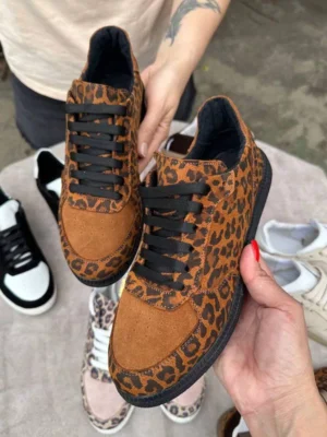 жіночі кросівки BM-187