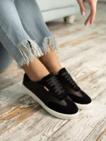 жіночі кросівки BM-205