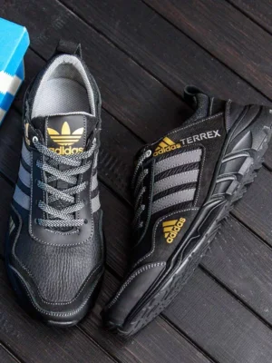 мужские кроссовки A-524