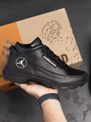 чоловічі зимові кросівки J-105